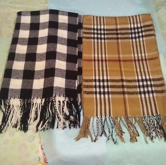 None Accessories - Bundle of 2 EUC Scarves